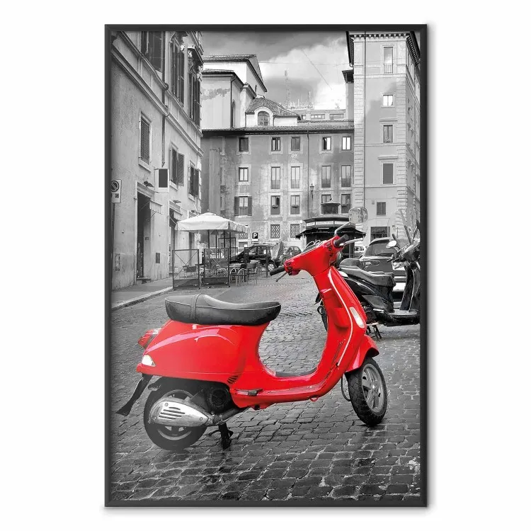 Il mio sogno - scooter rosso e architettura b/n