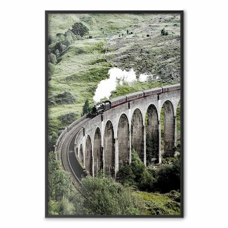 Viaggio nel tempo - viadotto attraversato da treno