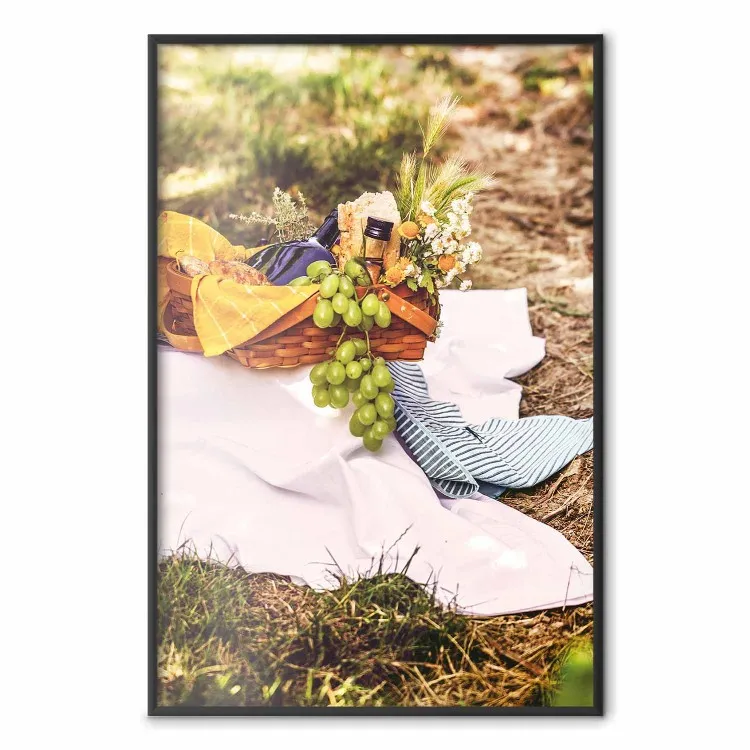 Picnic - frutti verdi in cesto di vimini