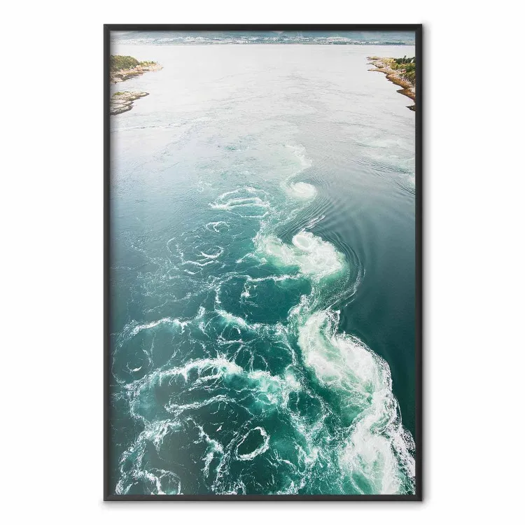 Turbine turchesi - paesaggio di lago blu con piccole onde